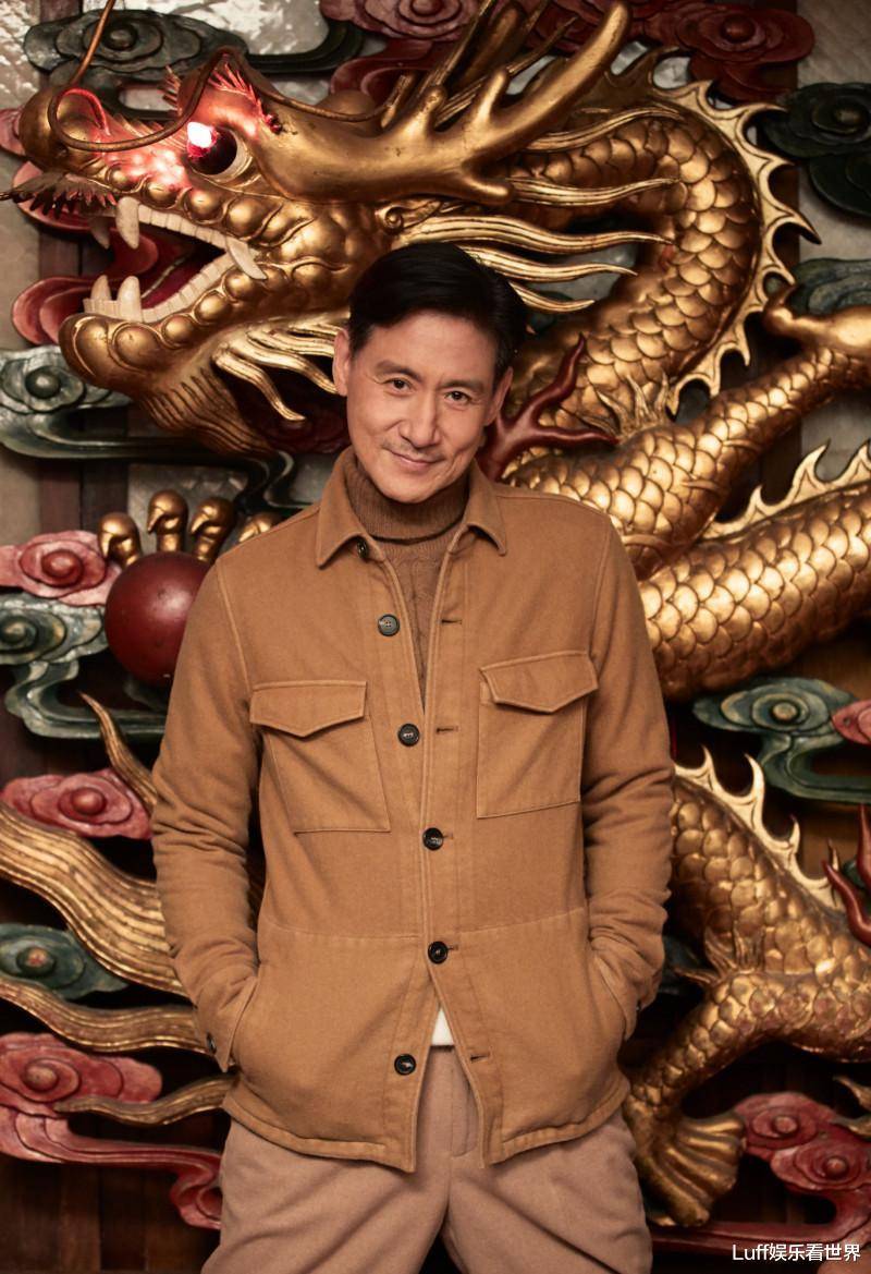 日出月落苹果版
:歌神张学友三年后推新作《日出时让街灯安睡》-第1张图片-太平洋在线下载